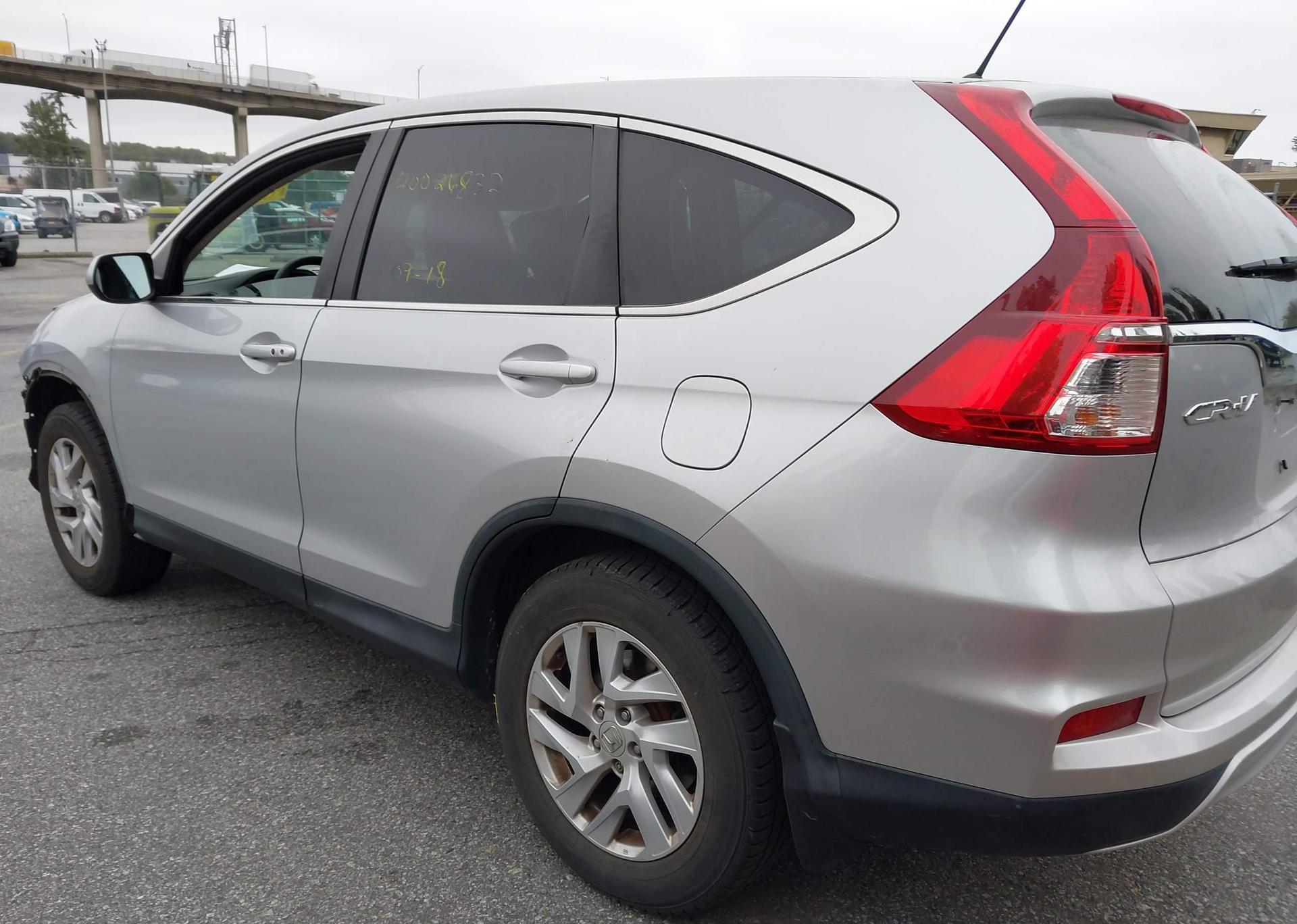 2015 HONDA CR-V