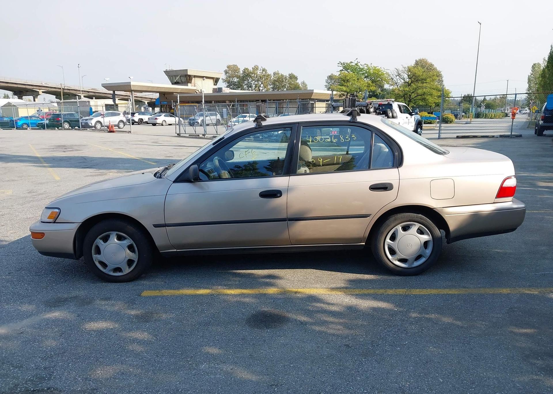 1996 TOYOTA COROLLA DX