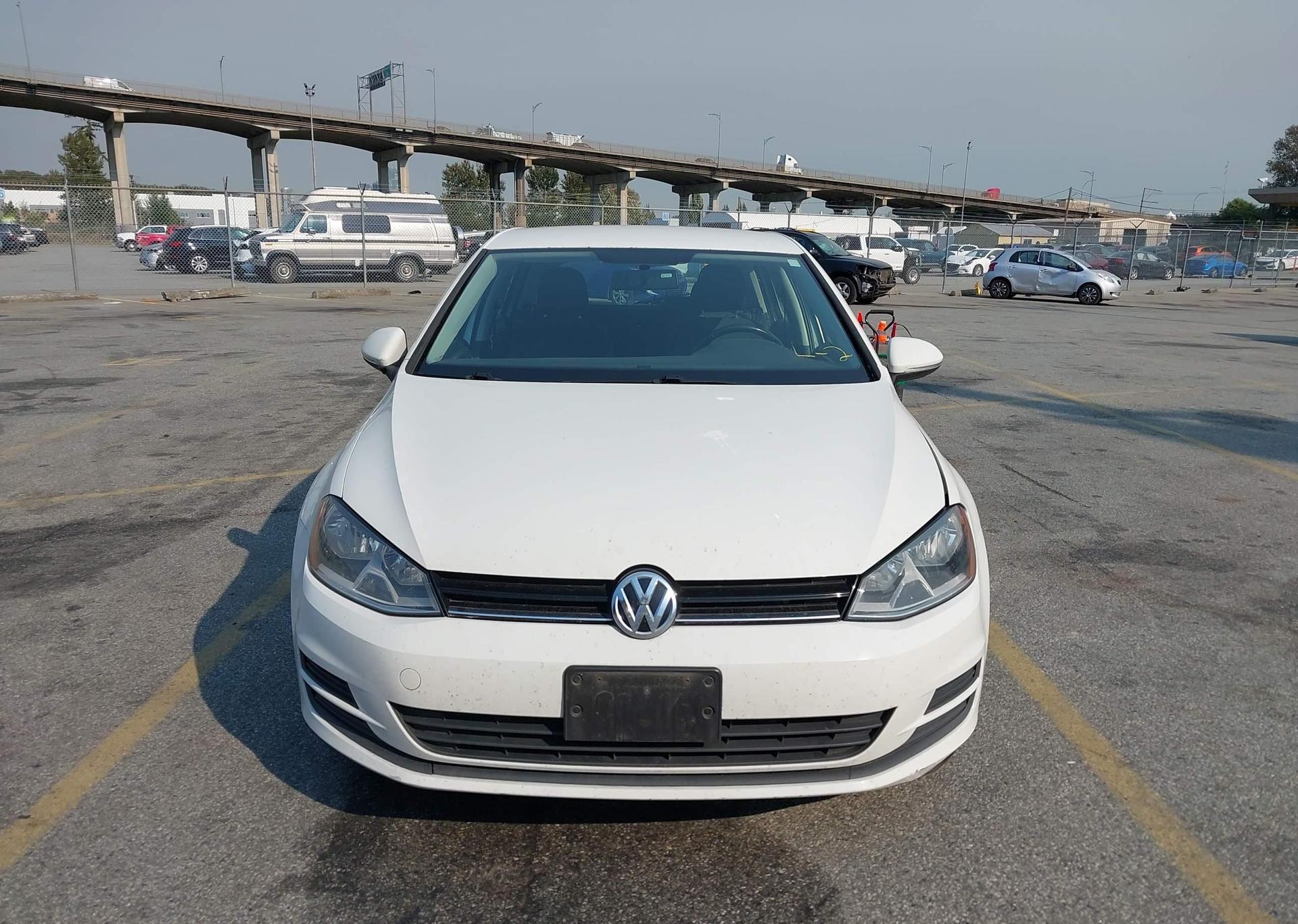 2016 VOLKSWAGEN GOLF