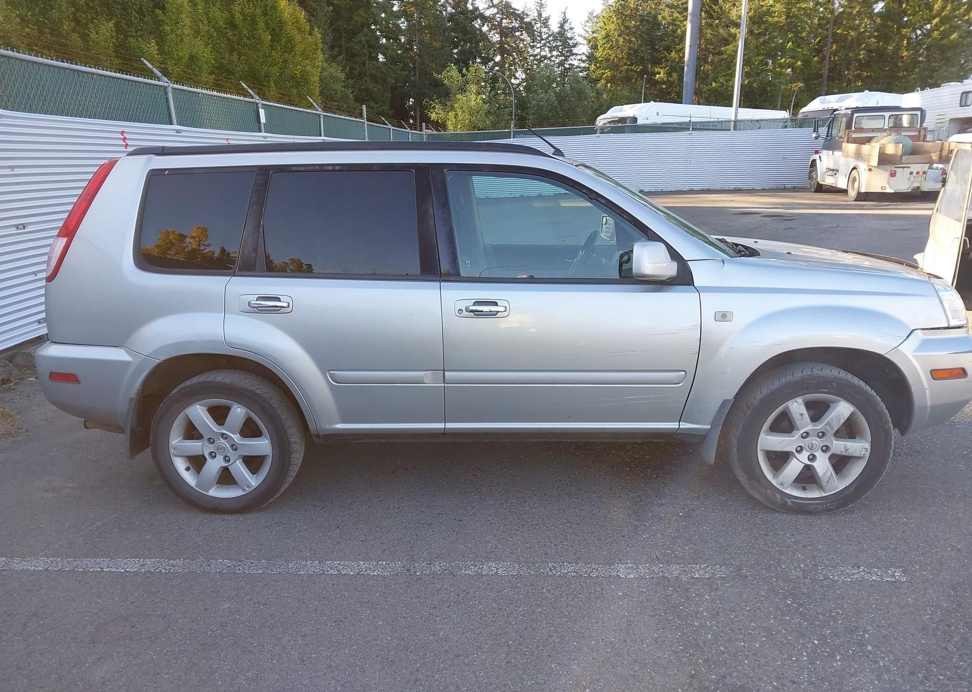 2006 NISSAN X-TRAIL XE