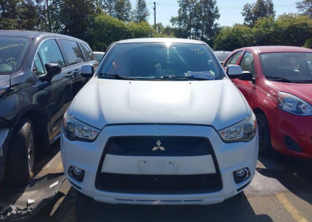 2011 MITSUBISHI RVR SE