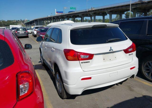 2011 MITSUBISHI RVR SE