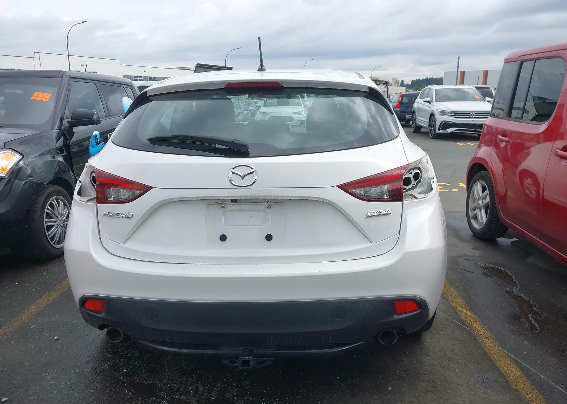2015 MAZDA 3 TOURING