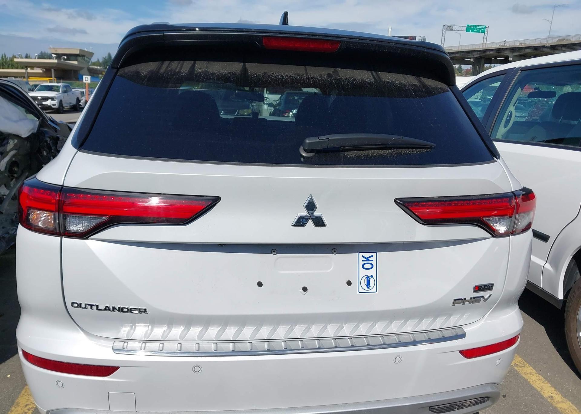 2024 MITSUBISHI OUTLANDER SEL