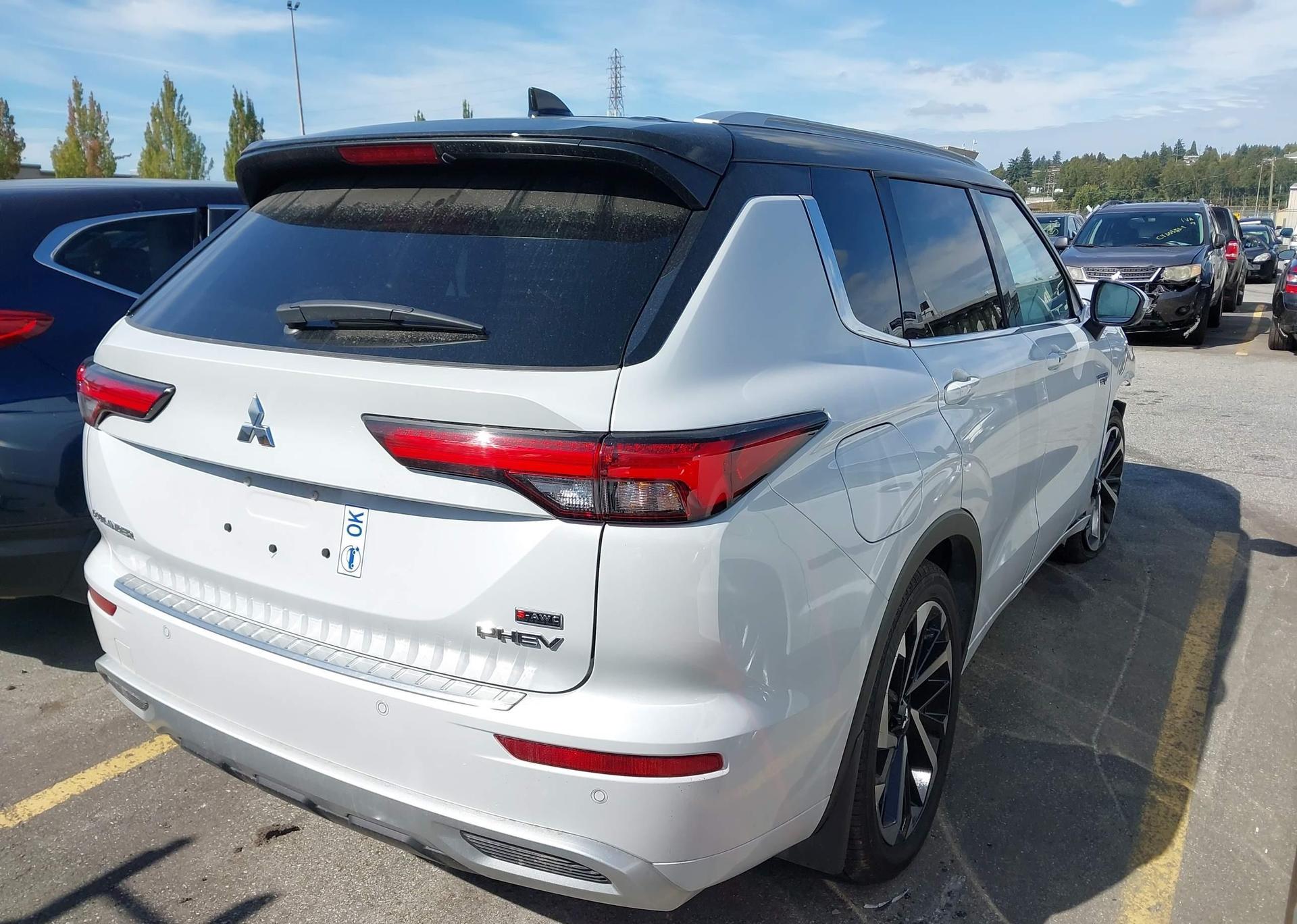 2024 MITSUBISHI OUTLANDER SEL