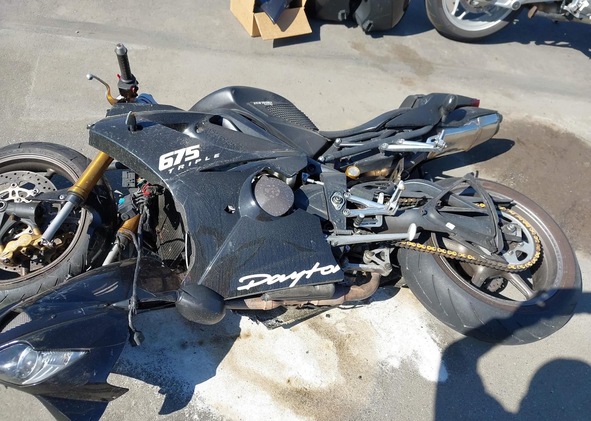 2006 TRIUMPH MOTORCYCLE DAYTONA 675