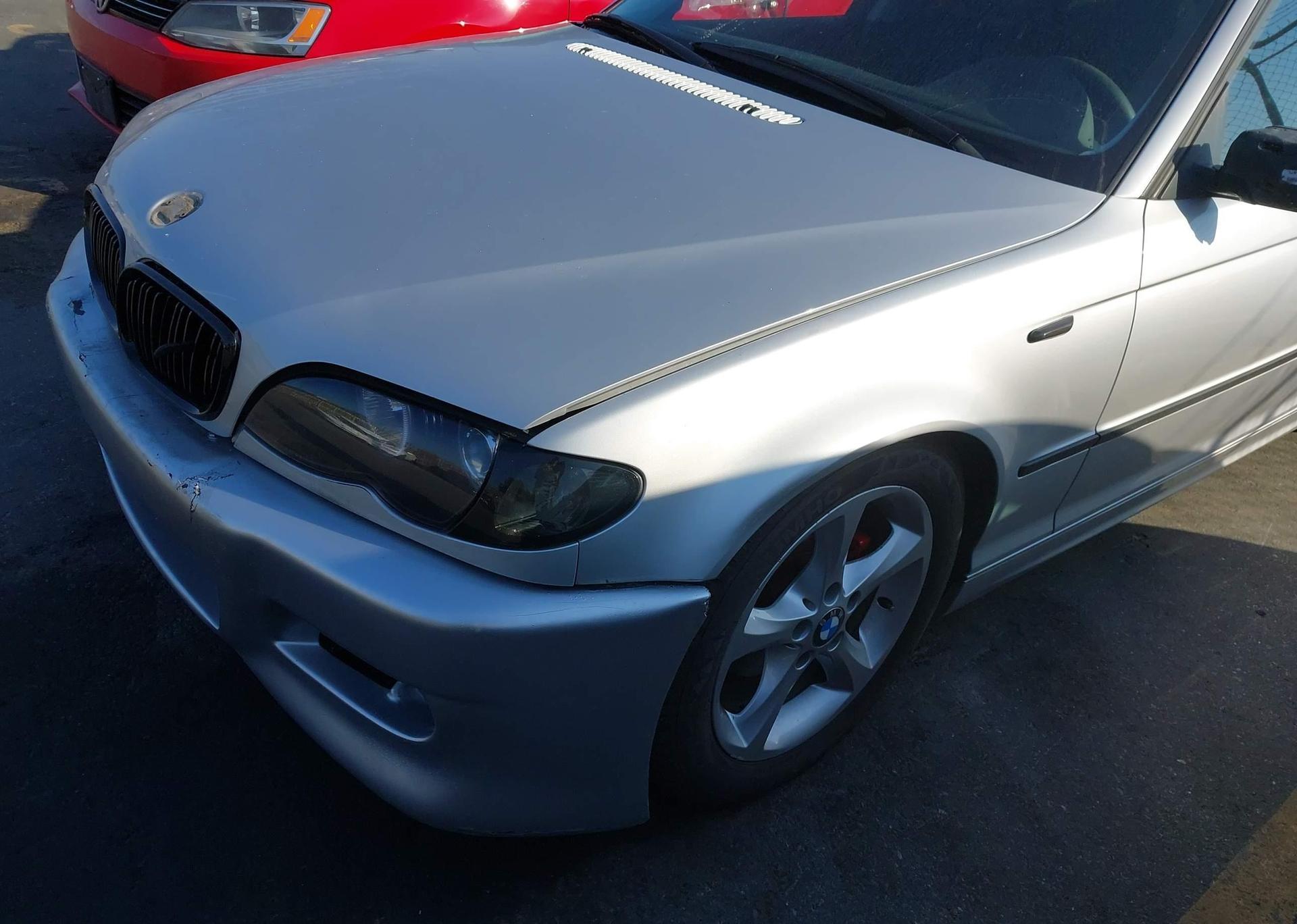 2002 BMW 320I
