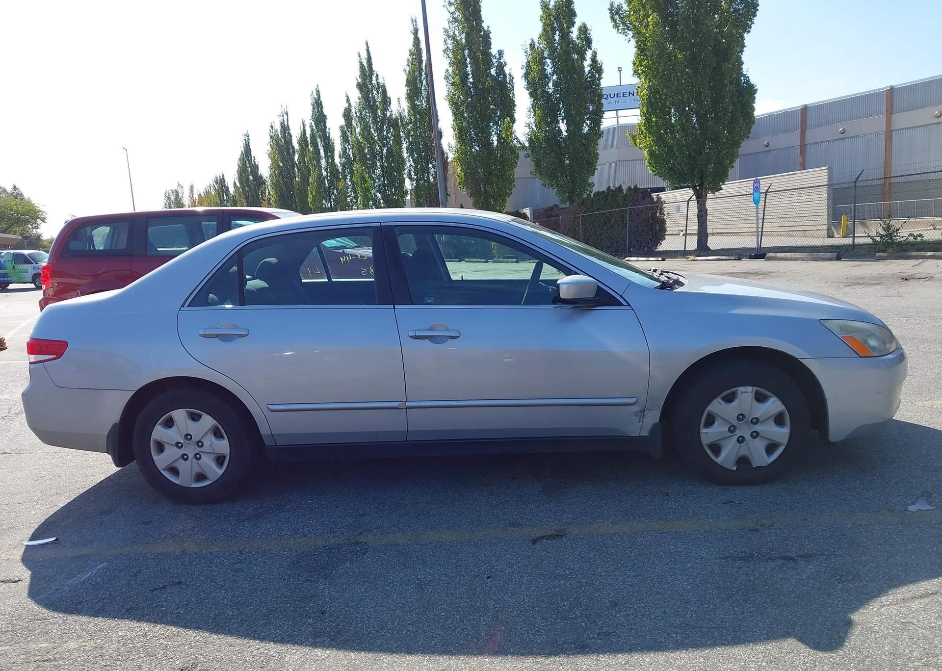 2003 HONDA ACCORD LX