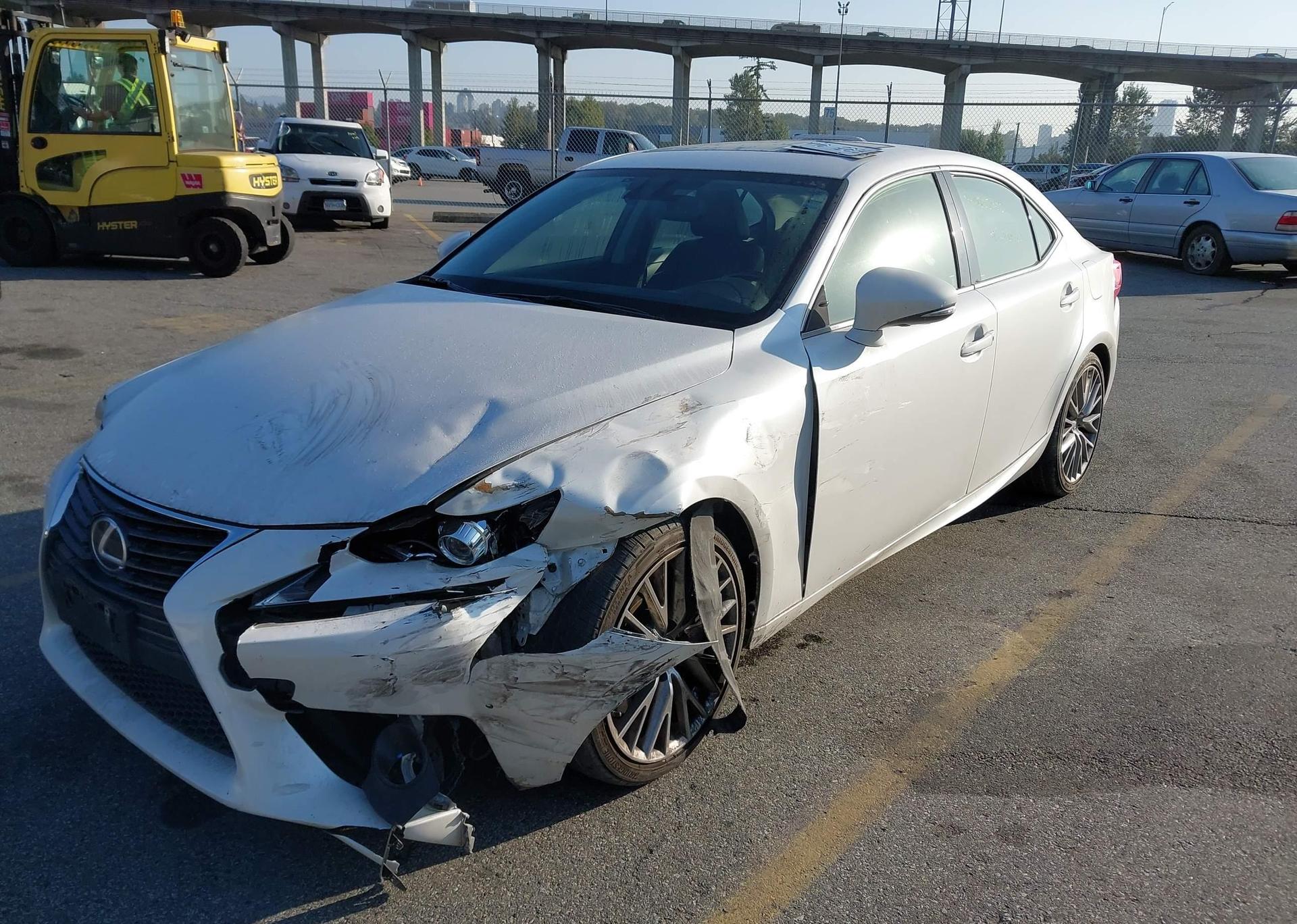 2016 LEXUS IS 300