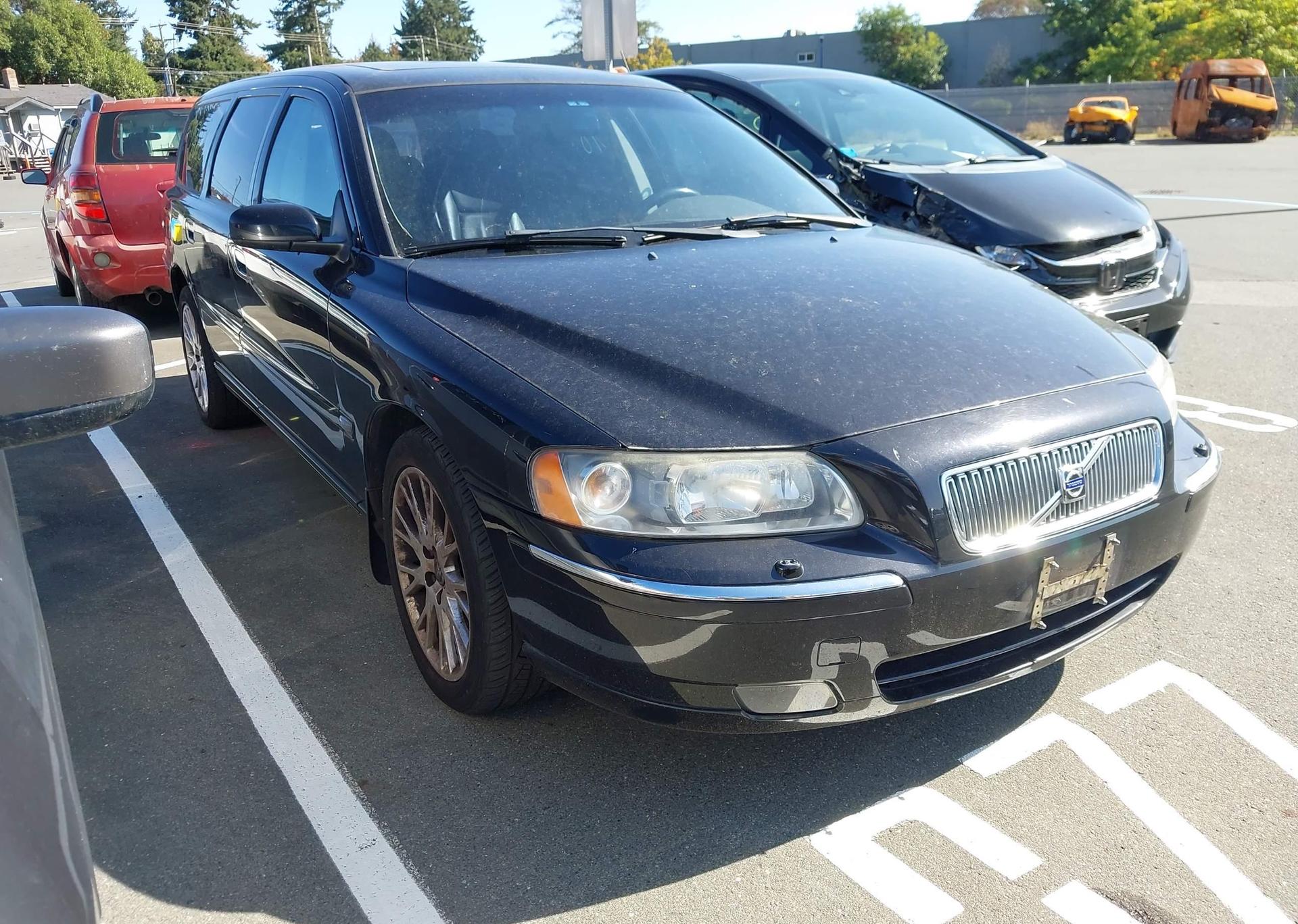 2006 VOLVO V70