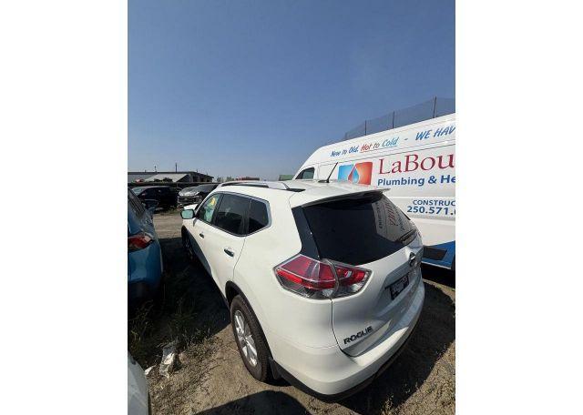 2016 NISSAN ROGUE