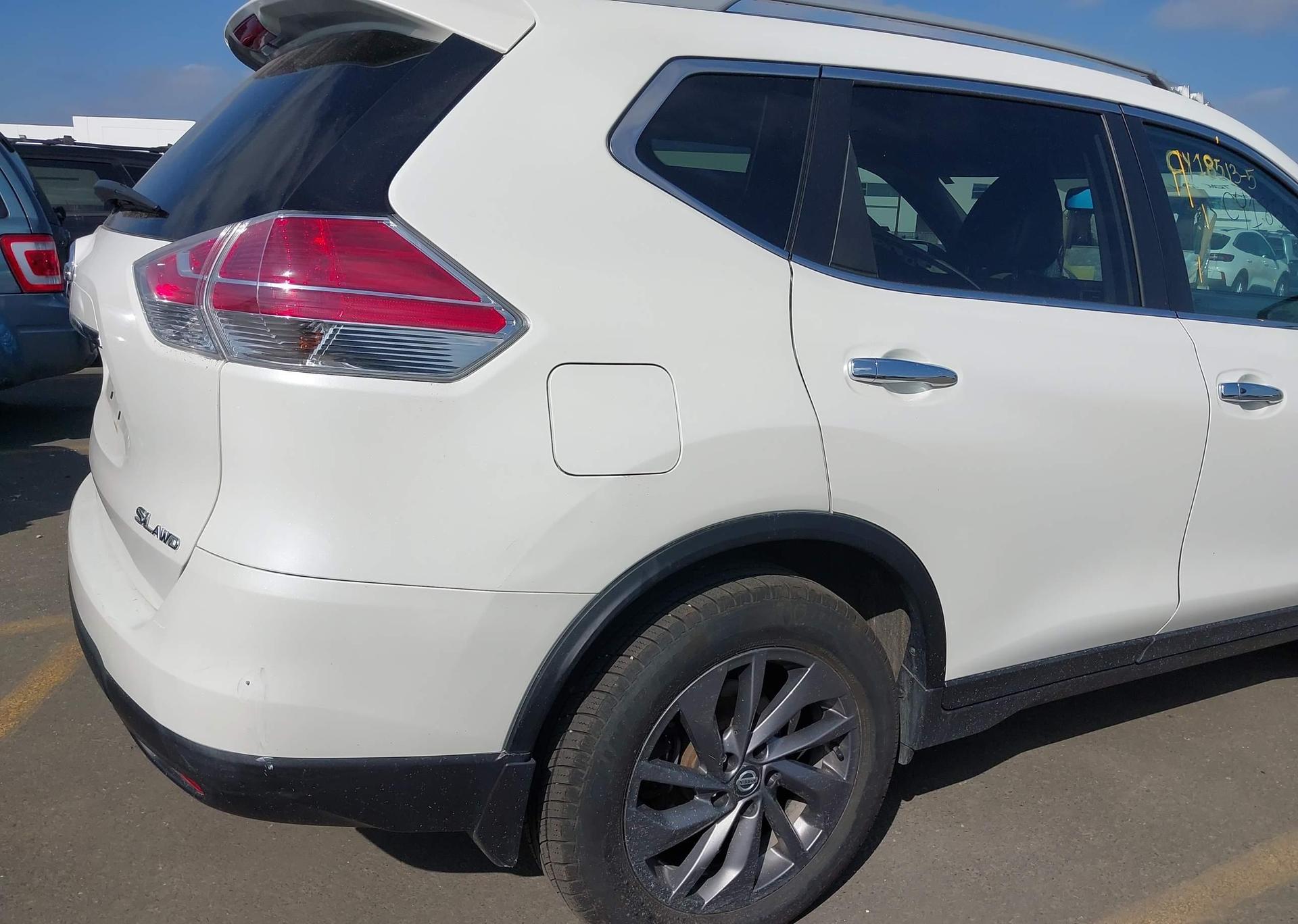 2016 NISSAN ROGUE