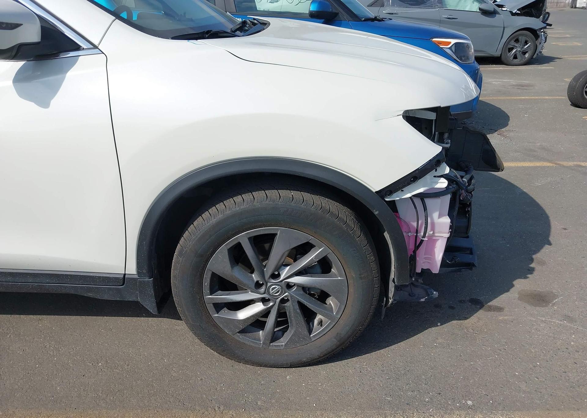 2016 NISSAN ROGUE