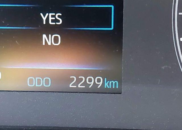 2025 TOYOTA COROLLA CROSS LE