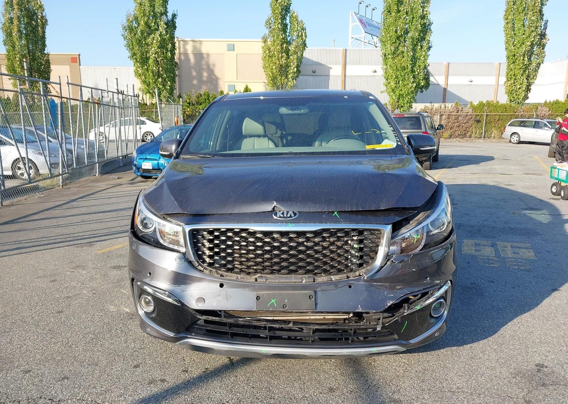 2015 KIA SEDONA SXL