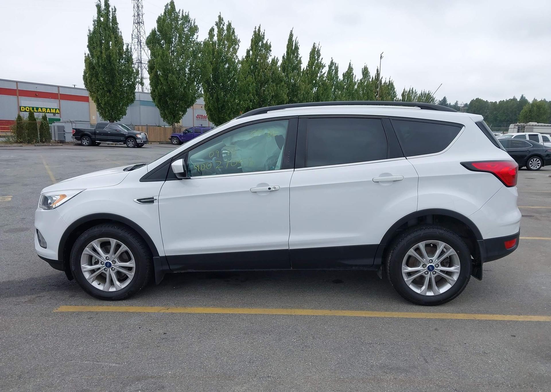 2019 FORD ESCAPE SEL