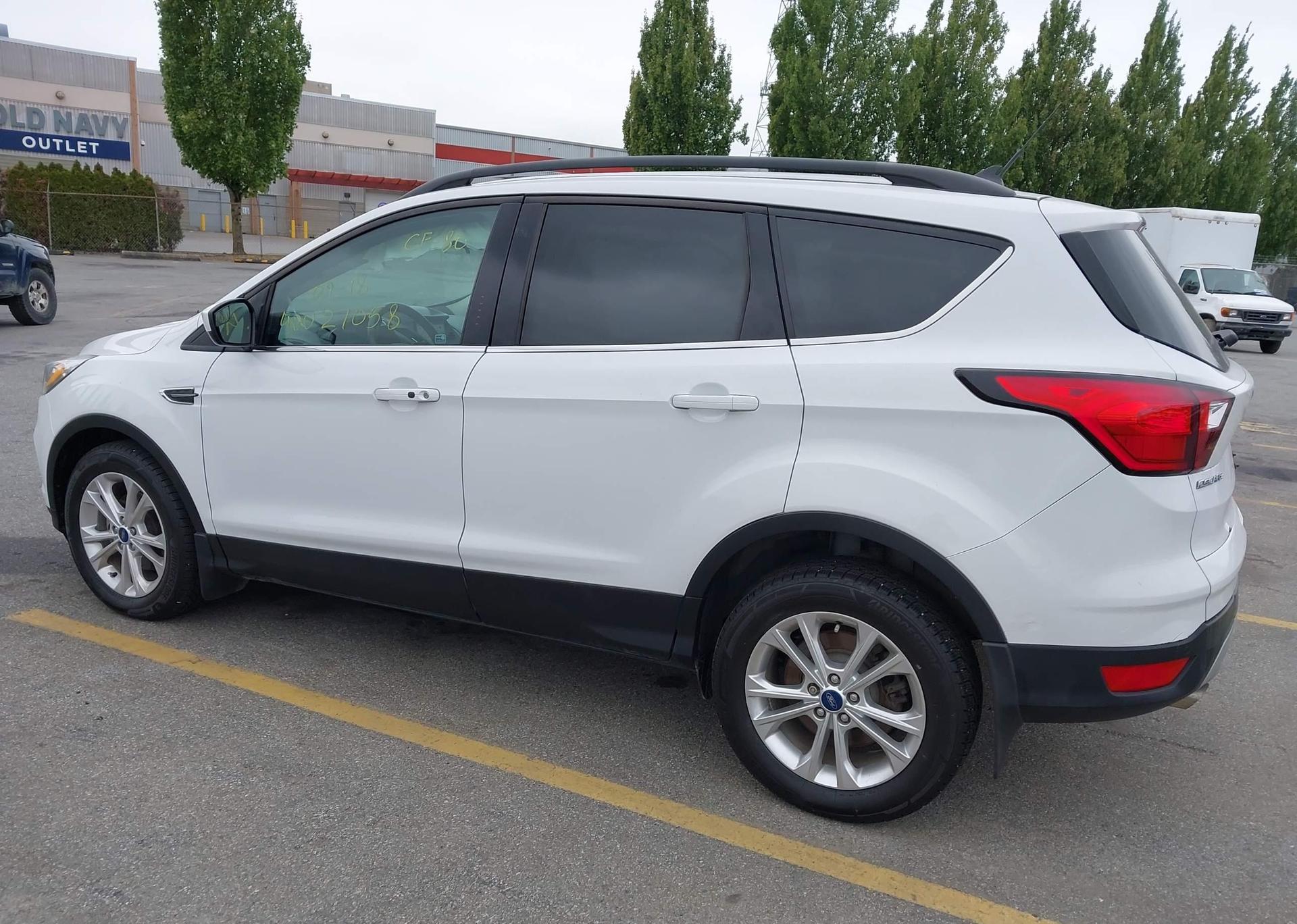 2019 FORD ESCAPE SEL