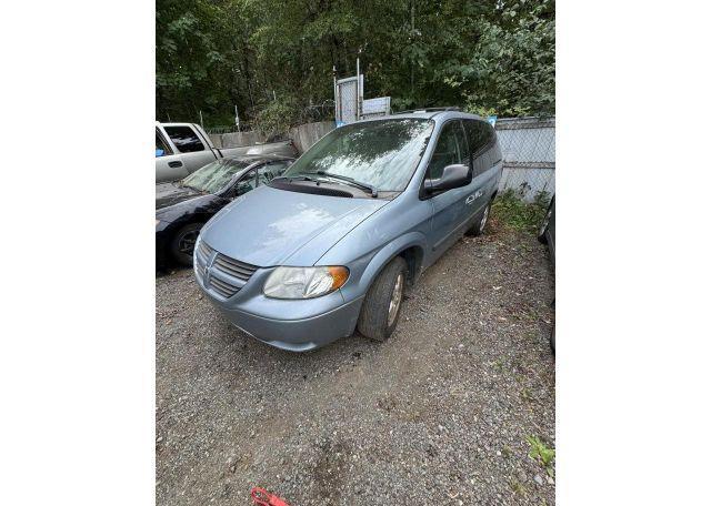 2005 DODGE CARAVAN SXT