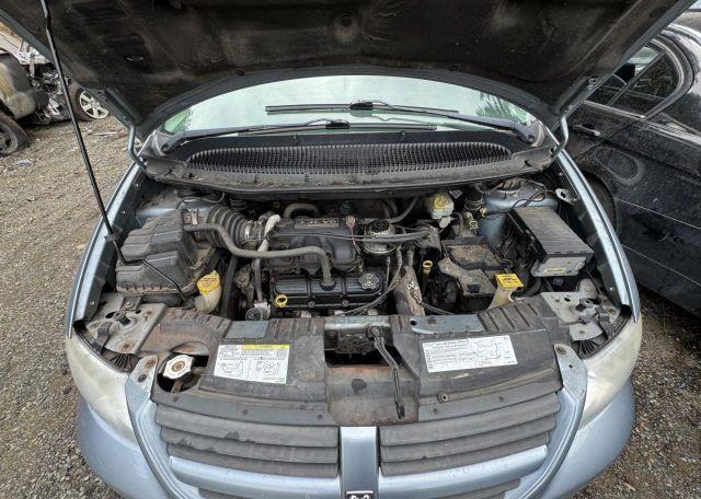 2005 DODGE CARAVAN SXT