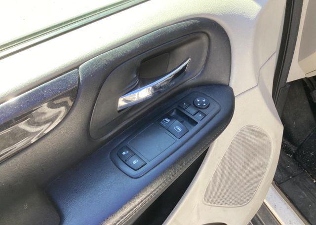 2012 DODGE GRAND CARAVAN SE