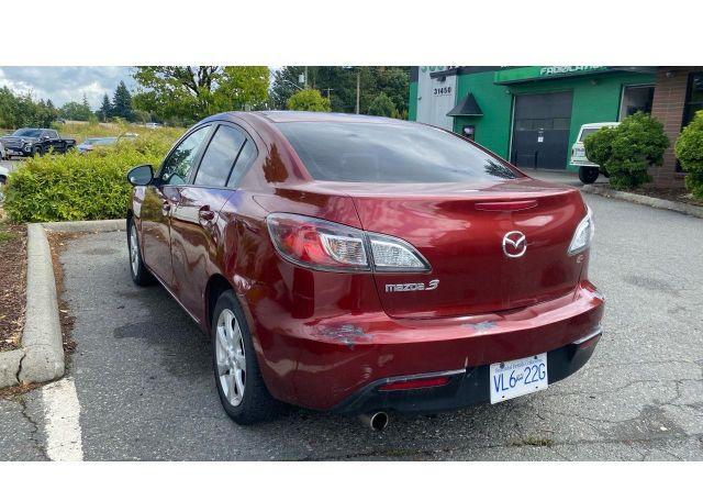 2011 MAZDA 3 I