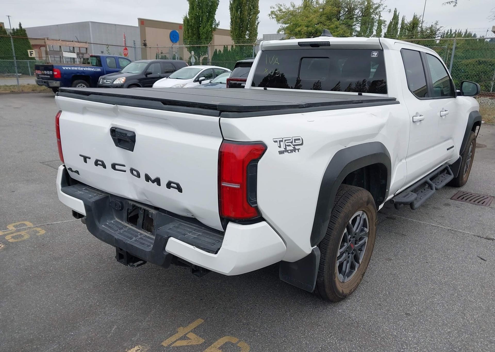 2024 TOYOTA TACOMA DOUBLE CAB