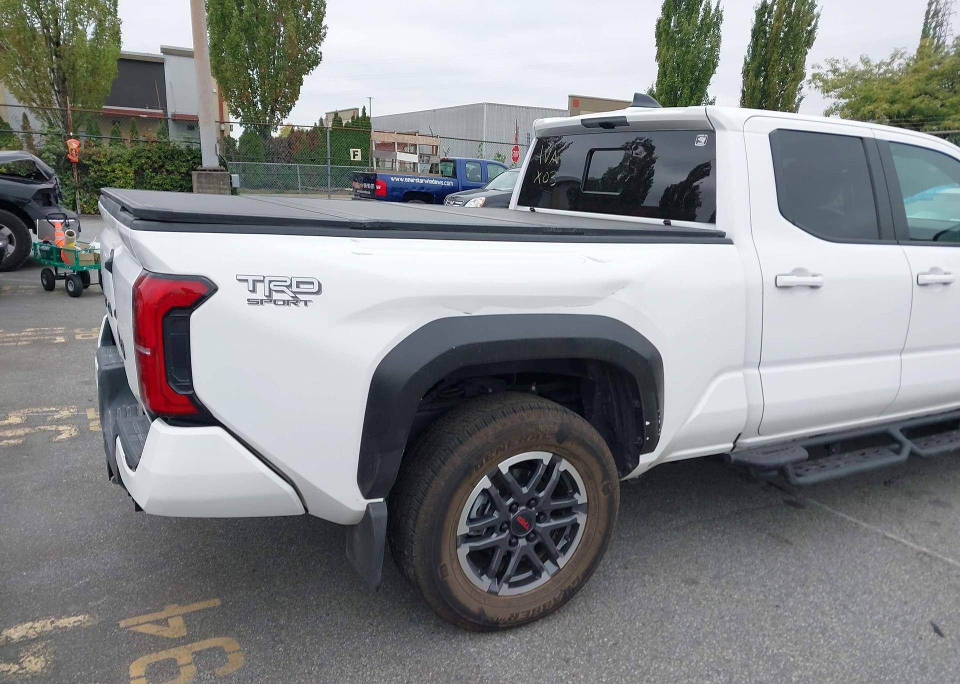 2024 TOYOTA TACOMA DOUBLE CAB