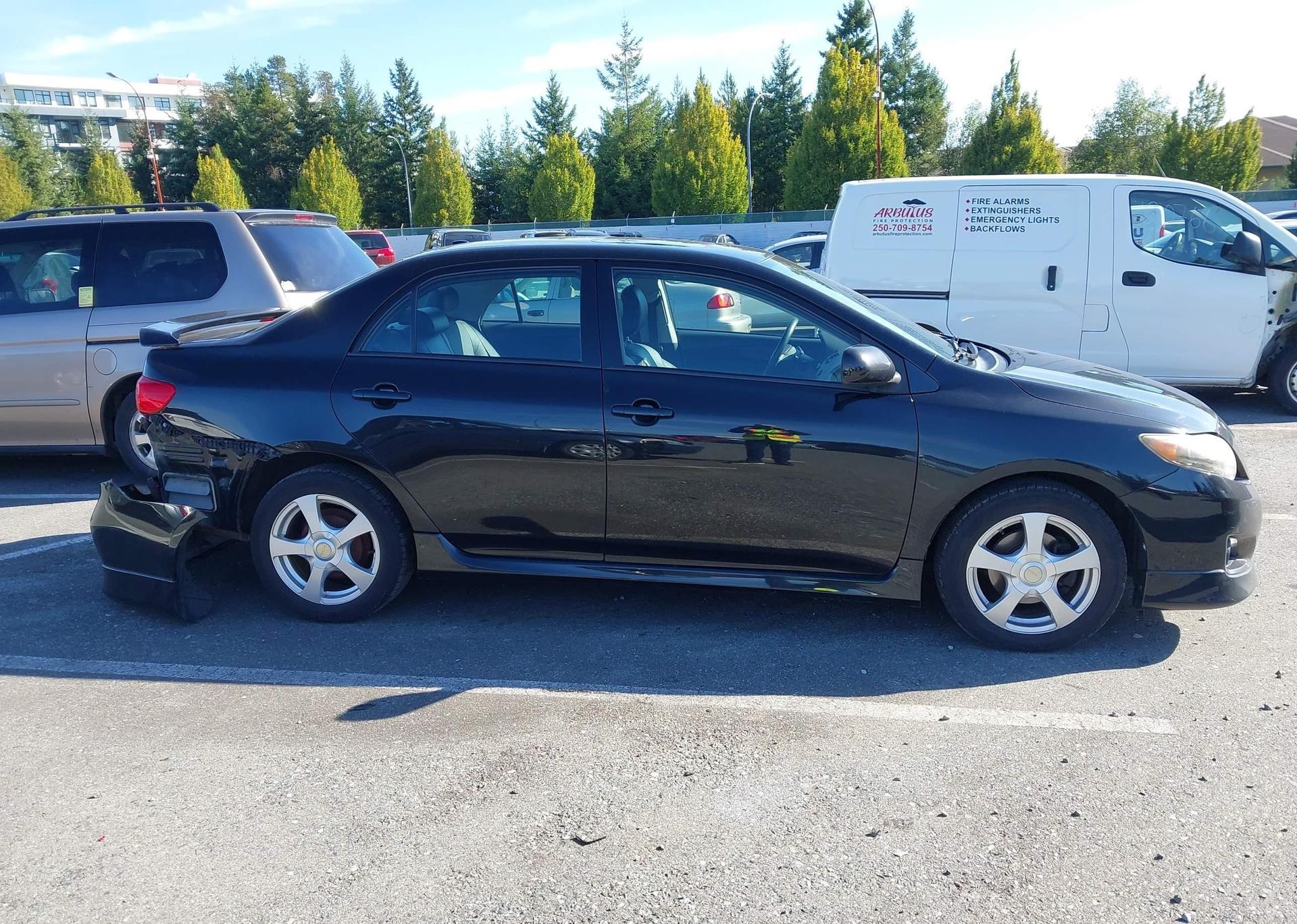 2010 TOYOTA COROLLA S