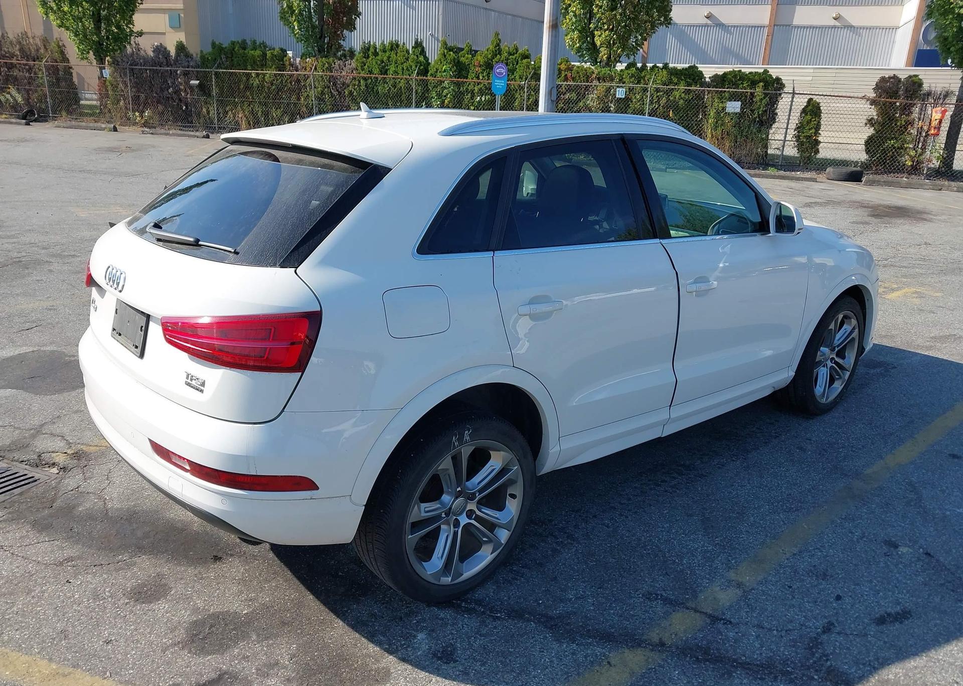 2018 AUDI Q3