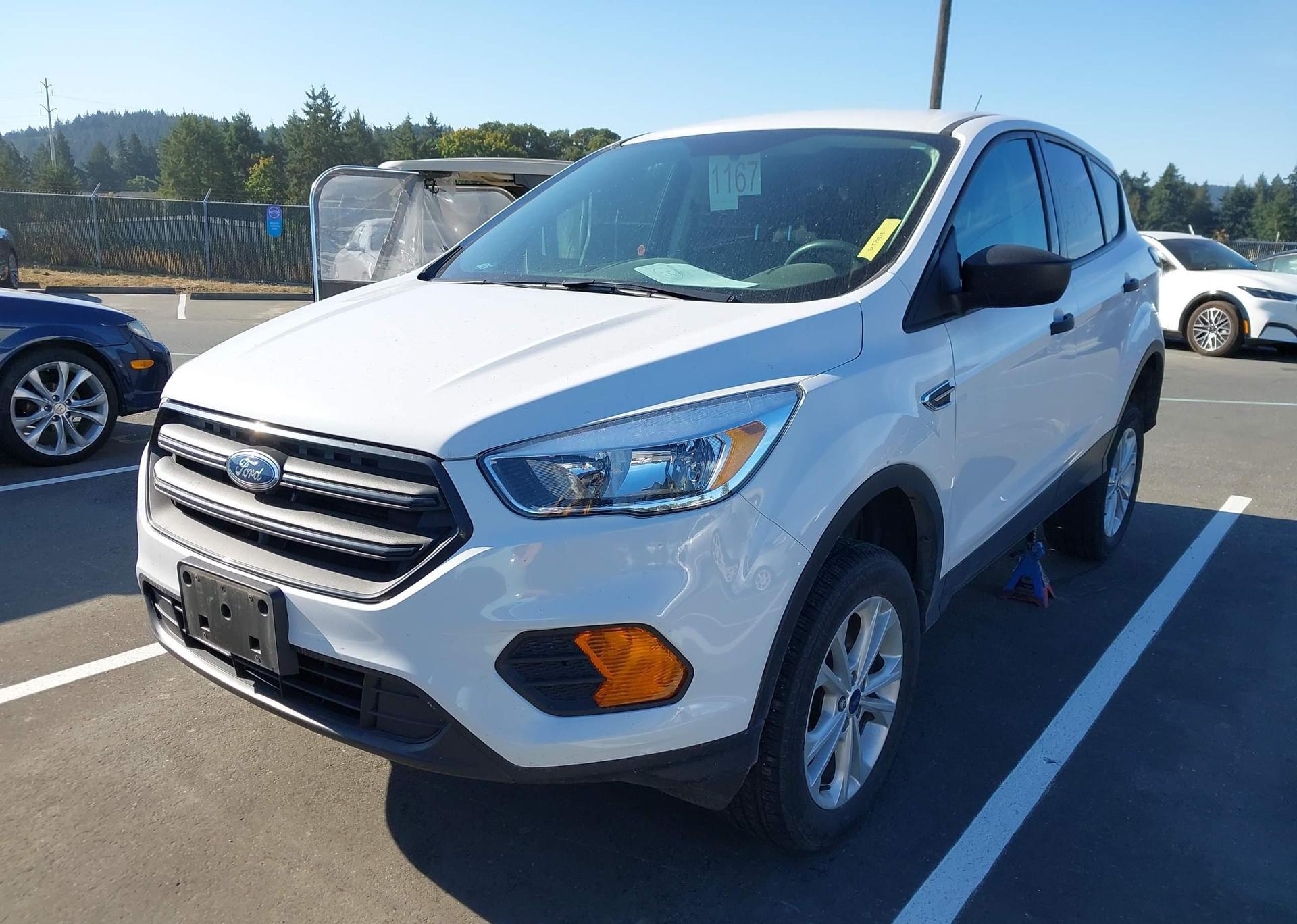 2017 FORD ESCAPE S