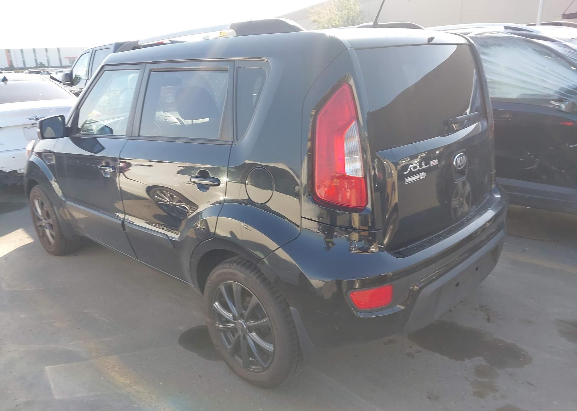 2013 KIA SOUL