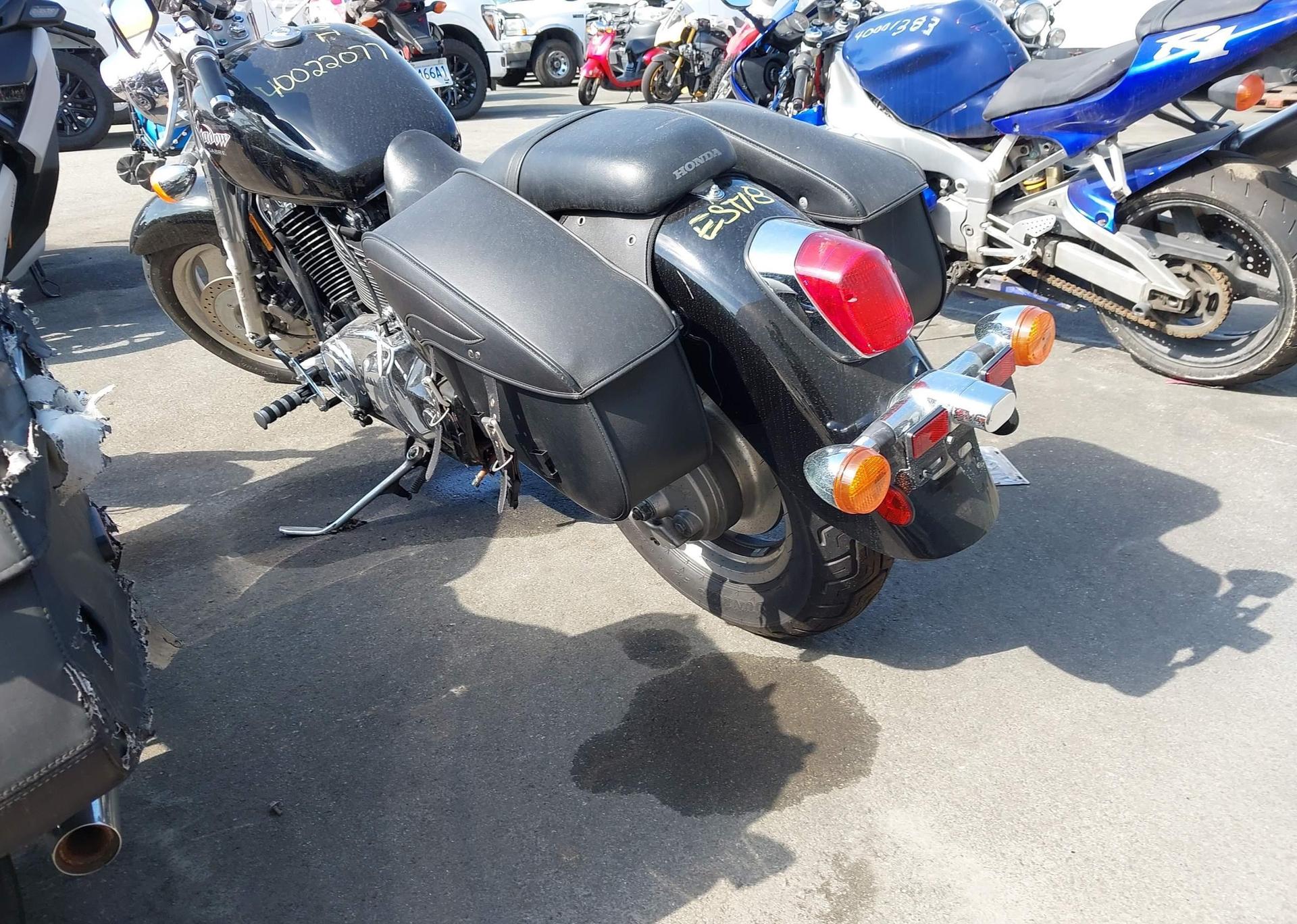 2001 HONDA VT1100 C2