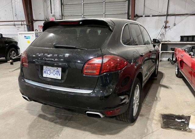 2011 PORSCHE CAYENNE S HYBRID