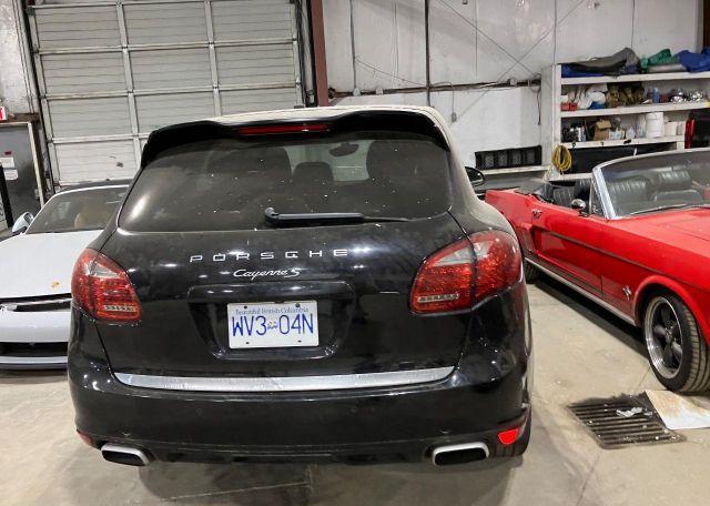 2011 PORSCHE CAYENNE S HYBRID