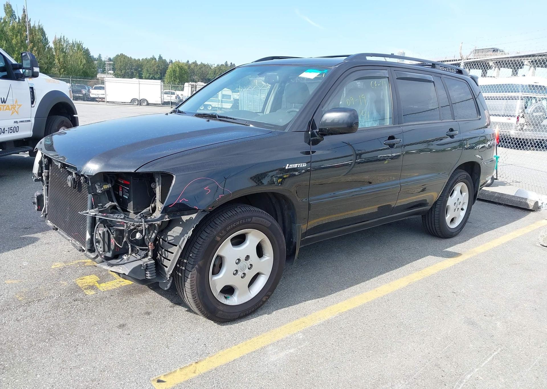 2005 TOYOTA HIGHLANDER LIMITED