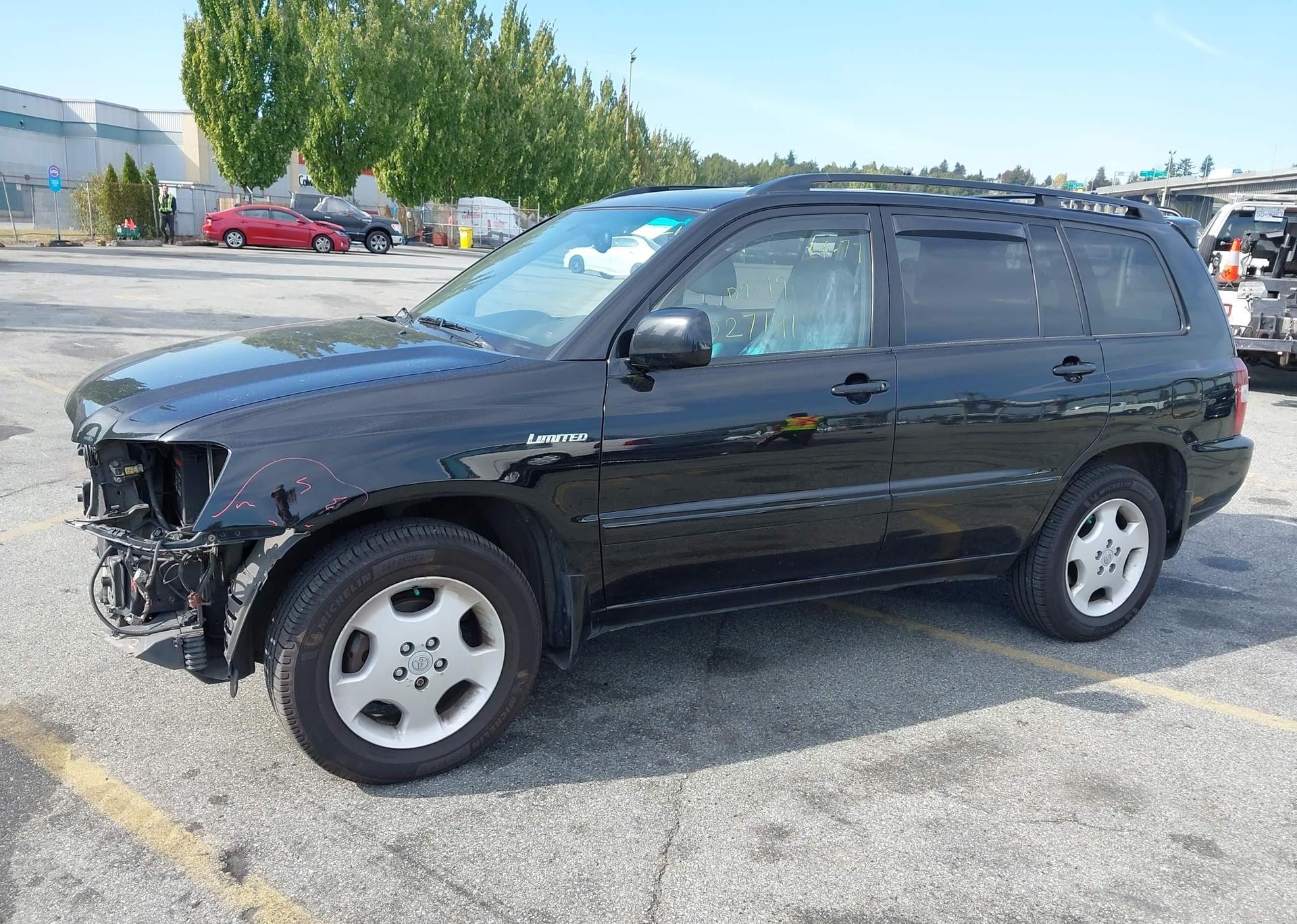 2005 TOYOTA HIGHLANDER LIMITED