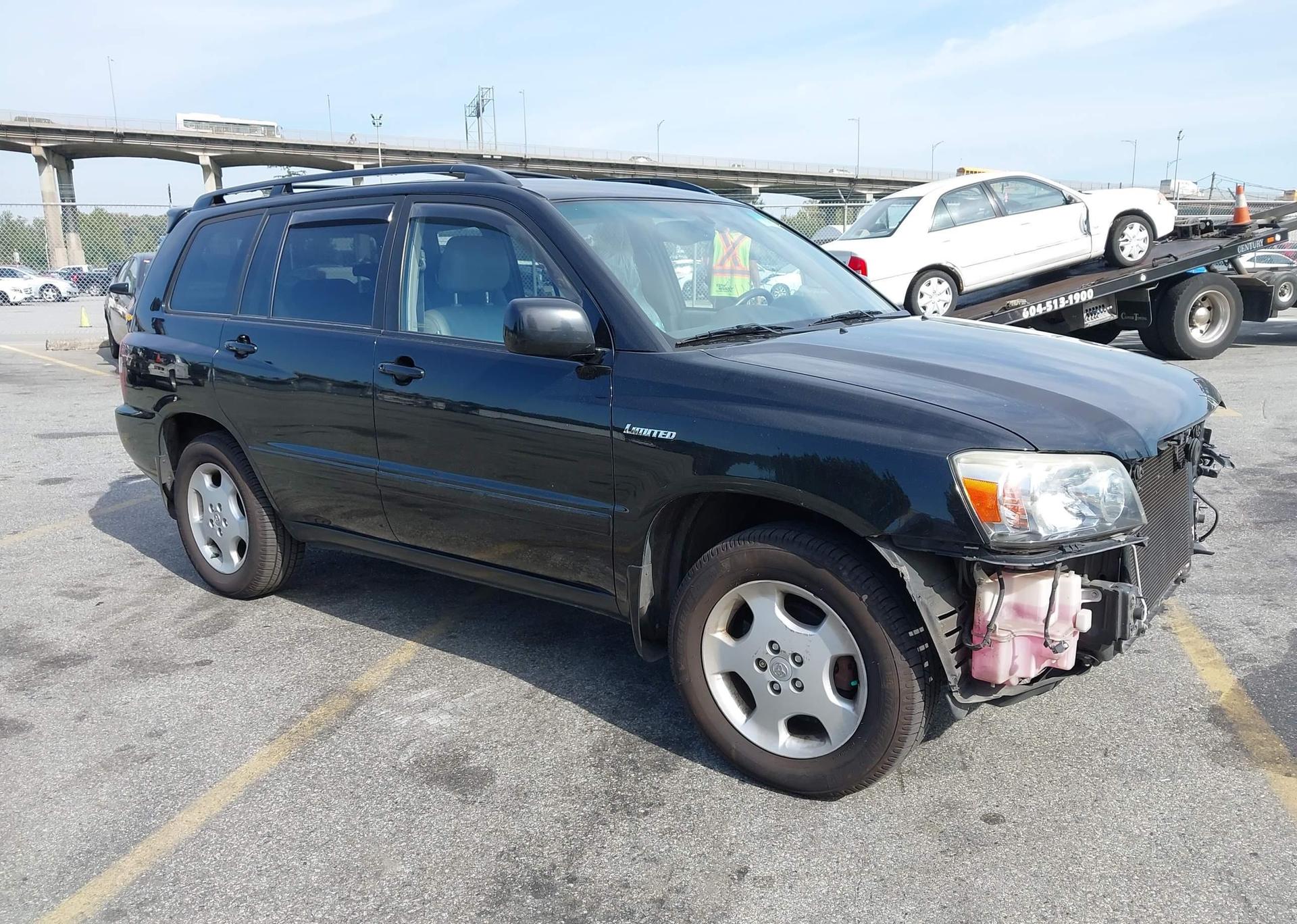 2005 TOYOTA HIGHLANDER LIMITED