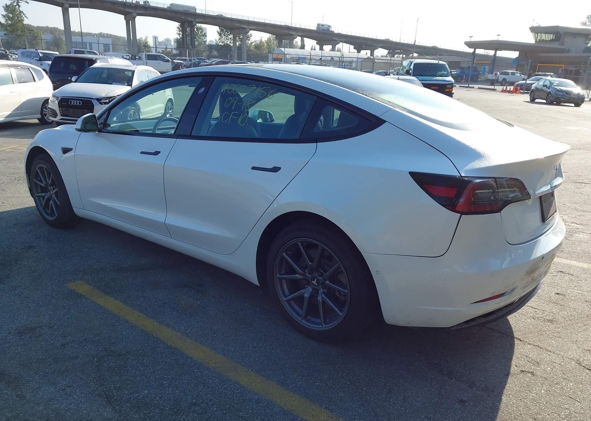 2020 TESLA MODEL 3