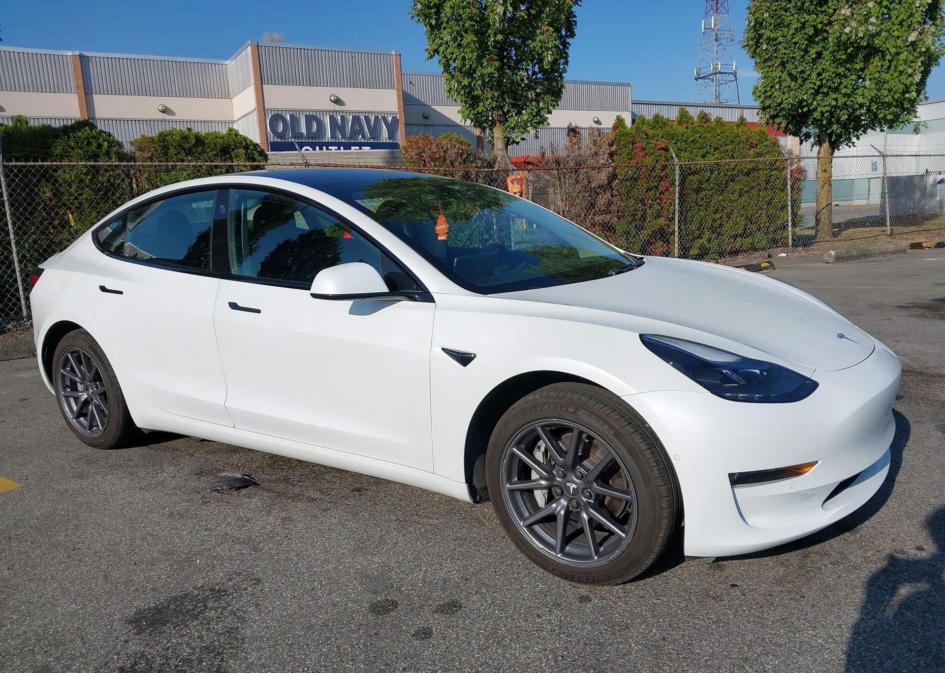 2020 TESLA MODEL 3