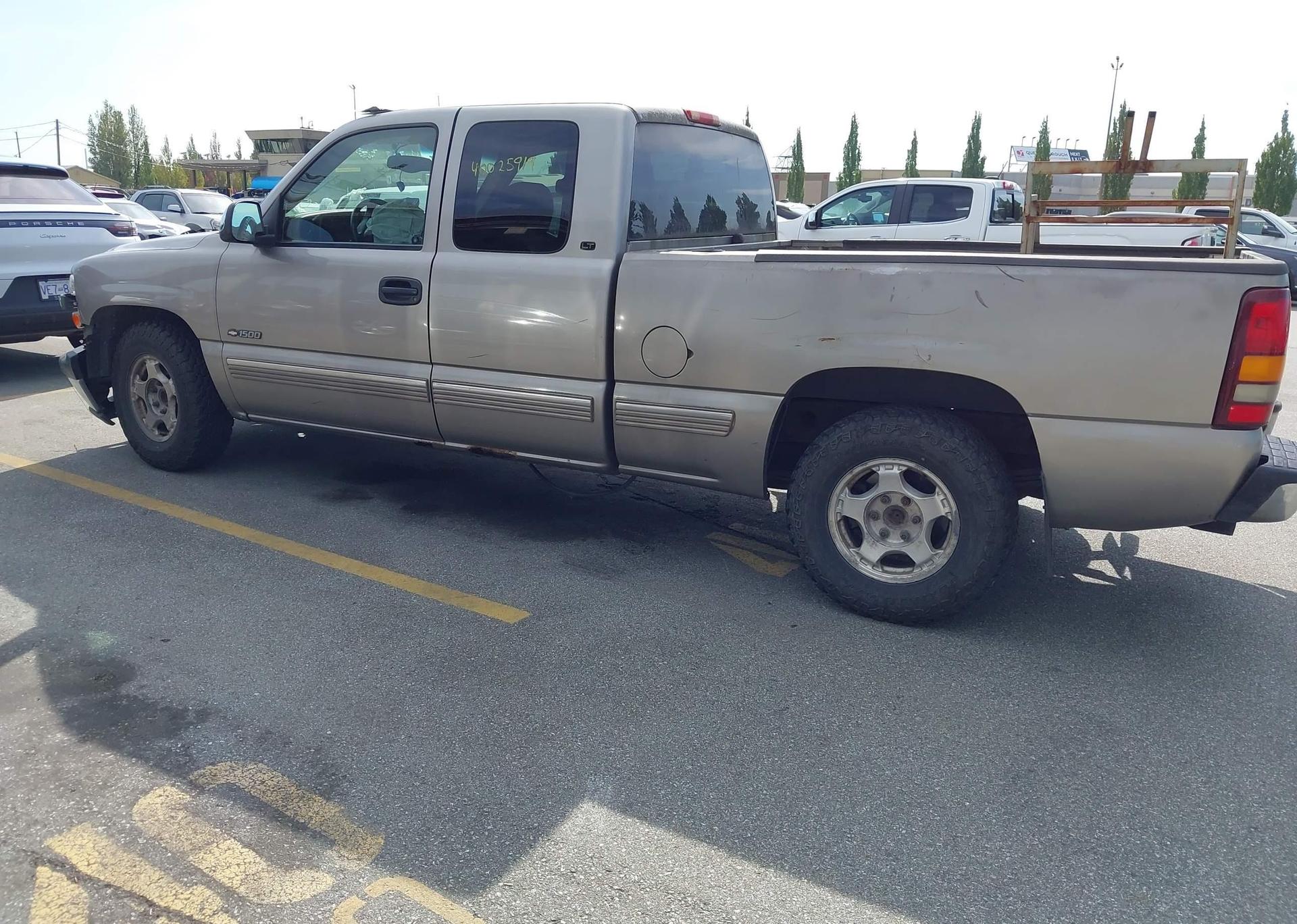 1999 CHEVROLET Silverado C1500