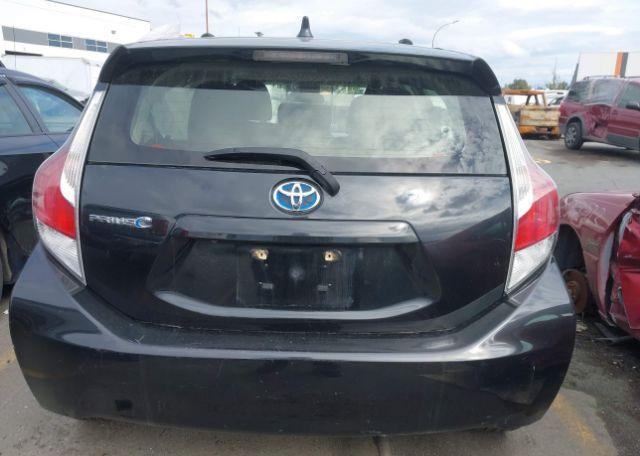 2016 TOYOTA Prius c