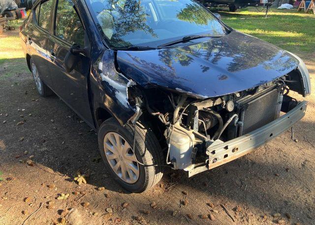 2012 NISSAN VERSA