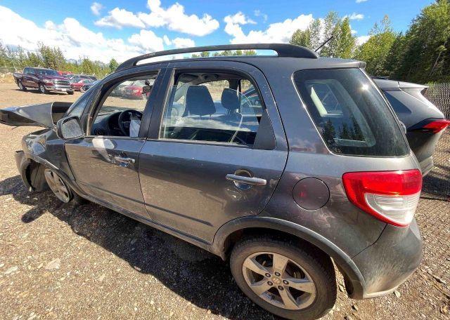 2010 SUZUKI SX4