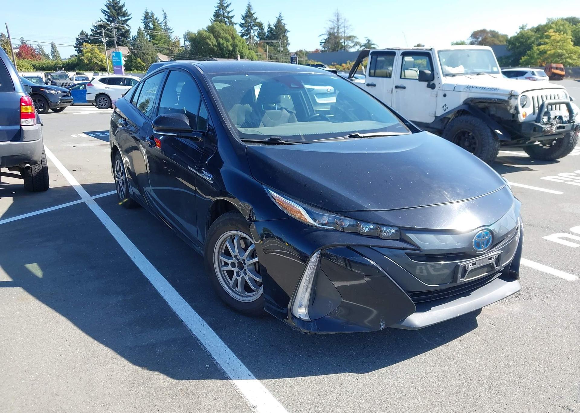 2020 TOYOTA PRIUS