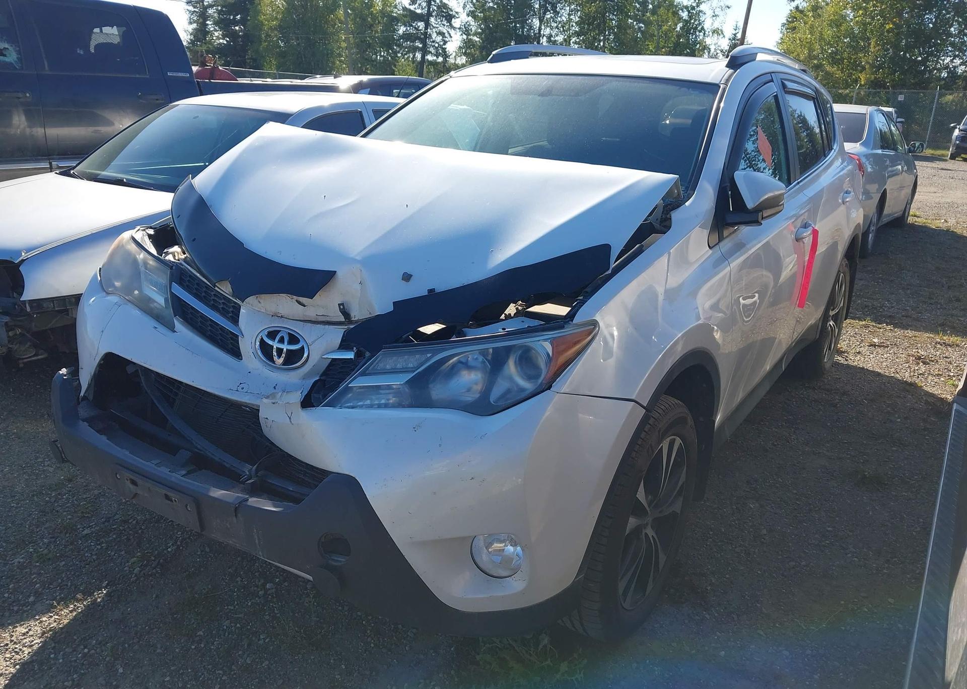 2015 TOYOTA RAV4