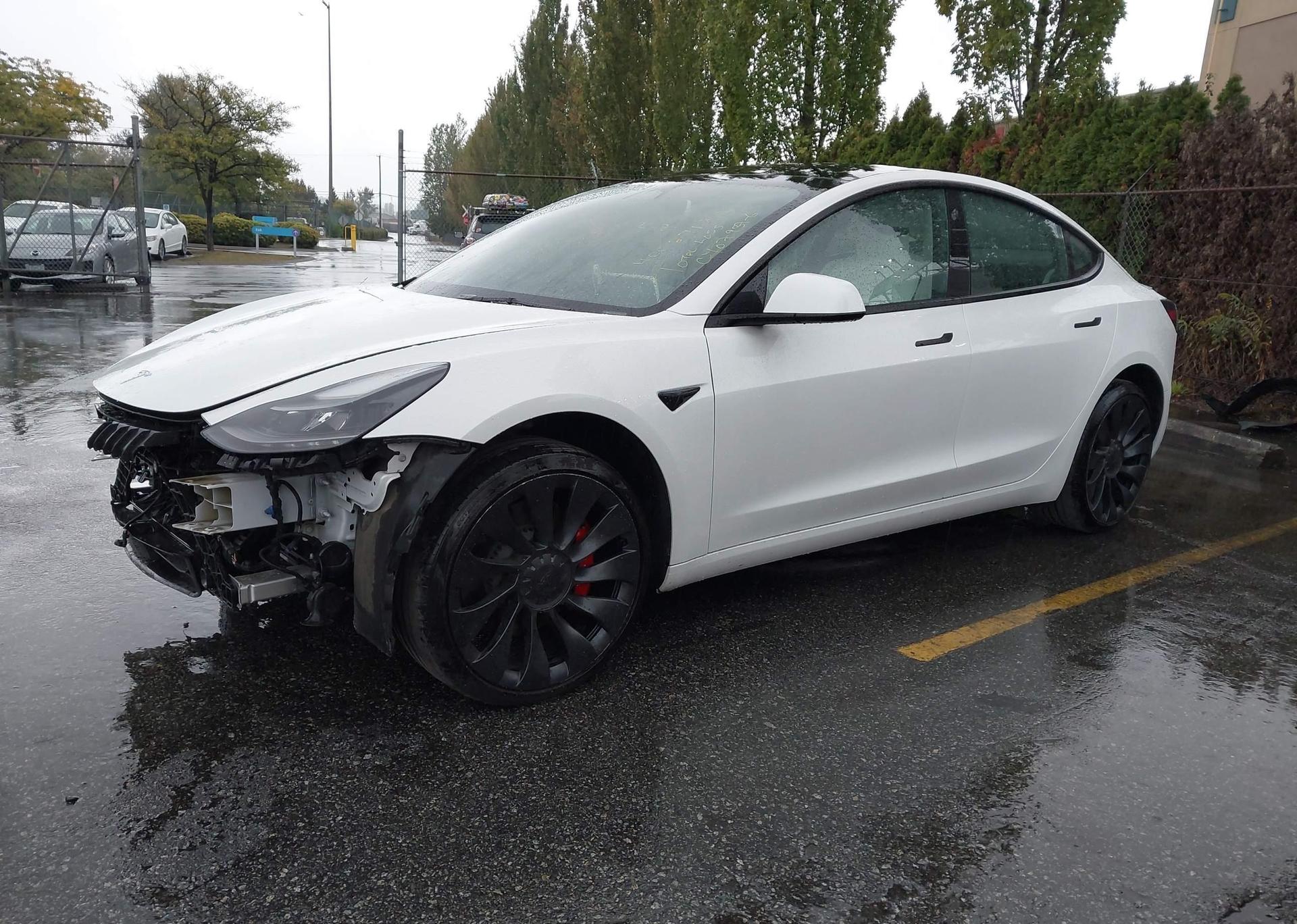 2023 TESLA MODEL 3