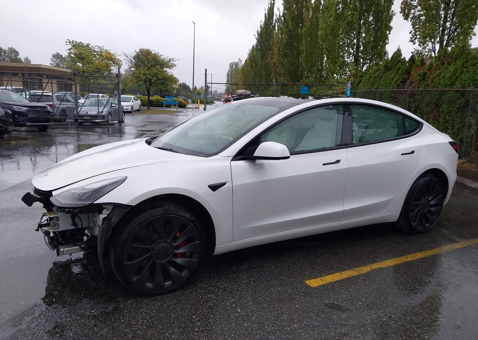 2023 TESLA MODEL 3