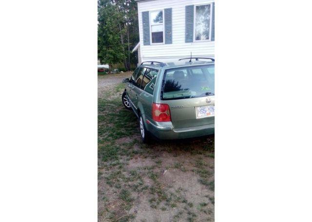2004 VOLKSWAGEN PASSAT GLS