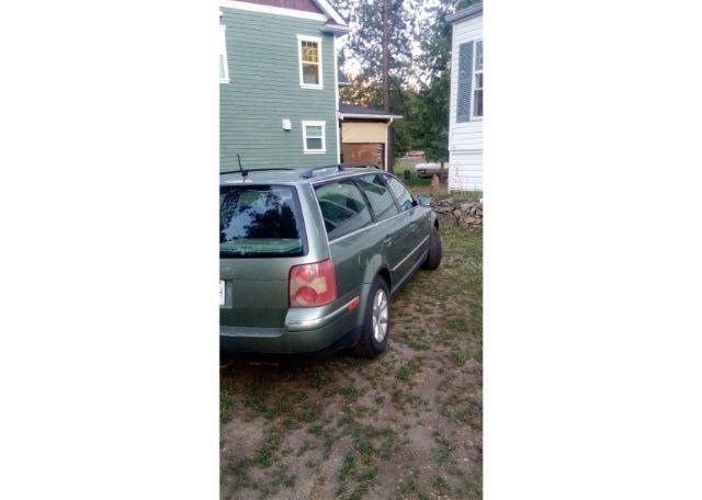 2004 VOLKSWAGEN PASSAT GLS