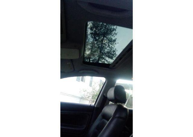 2004 VOLKSWAGEN PASSAT GLS